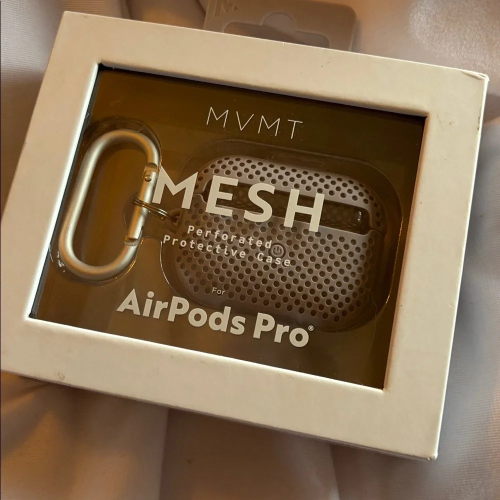MVMT Silver Mesh perforated protective Case for AirPods Pro